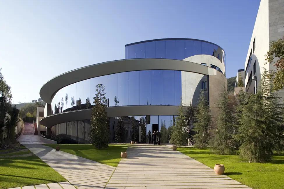 IESE Information Session Thursday, October 8 at 6PM