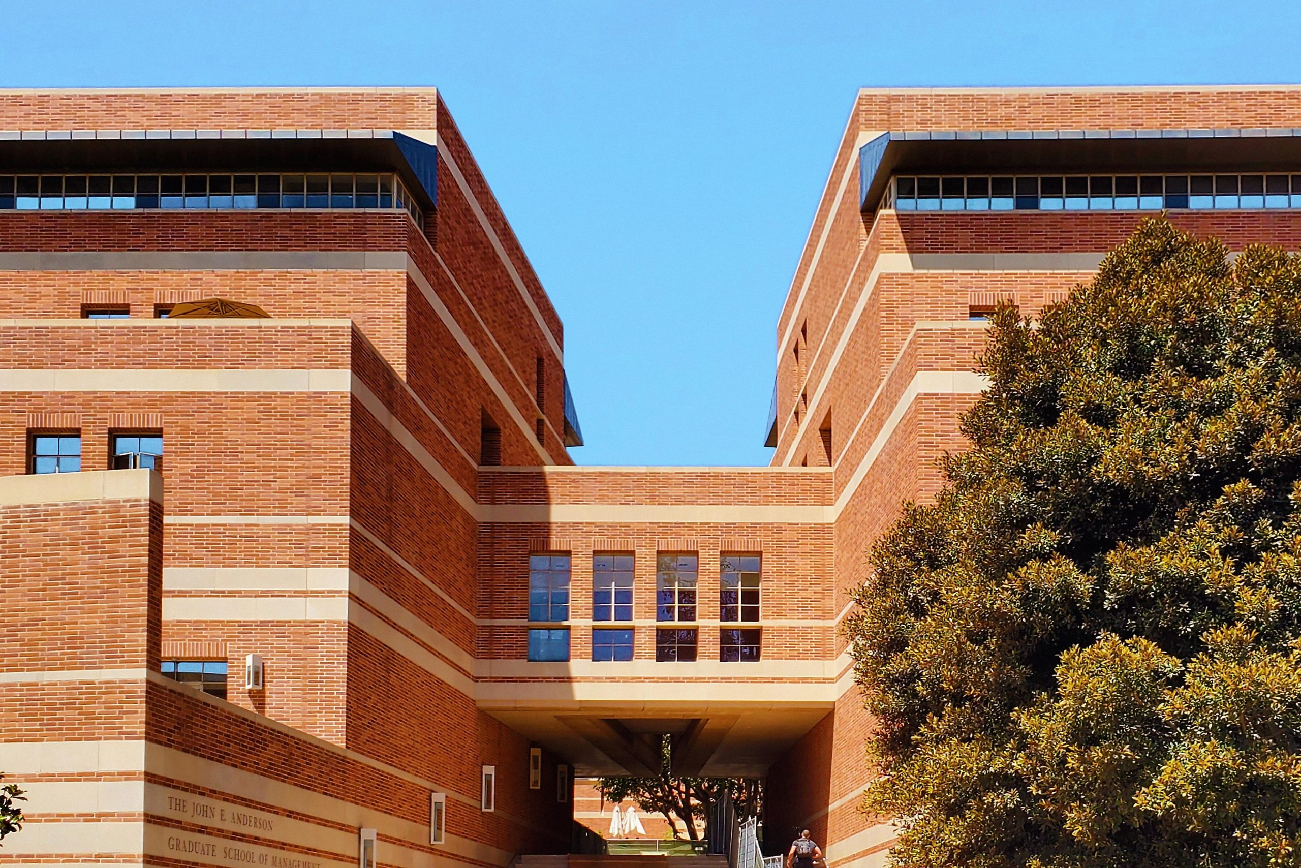 UCLA Anderson Information Session Saturday, August 1 at 10AM
